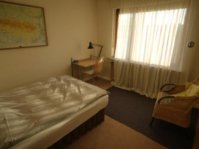 ruhiges Gästezimmer in Messenähe